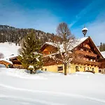 Prechtlhof In * Flachau